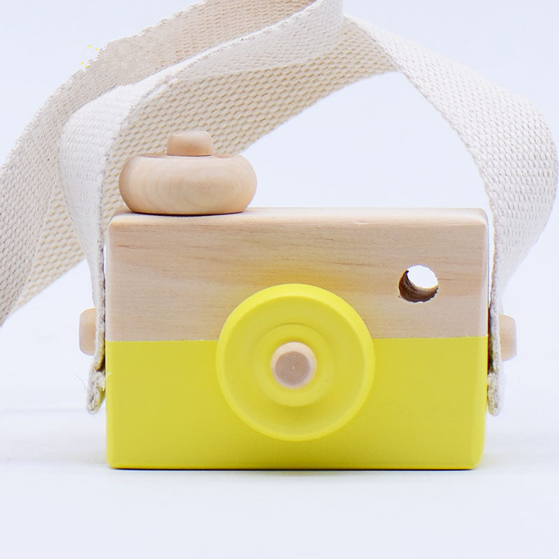 Wooden Toy Camera — let their imagination shine